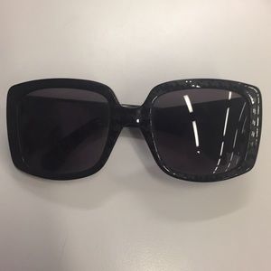 Alexander McQueen sunglasses
